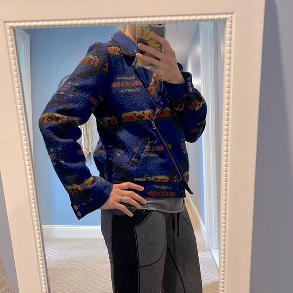 Blu Pepper | Aztec Pendleton inspired wool bomber jacket.  Women’s size L. - Picture 9 of 9